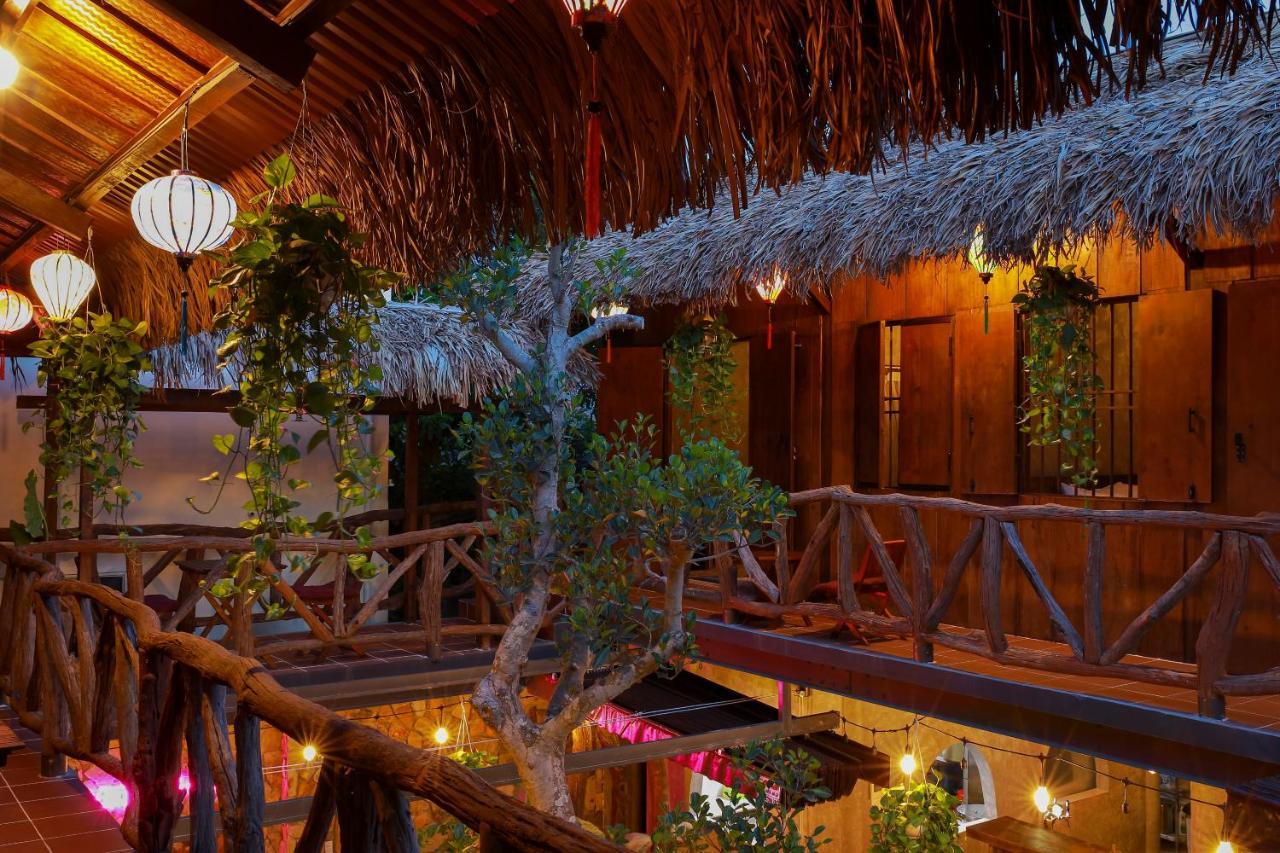 Phoenix Hotel An Bang Beach Хоян Екстер'єр фото